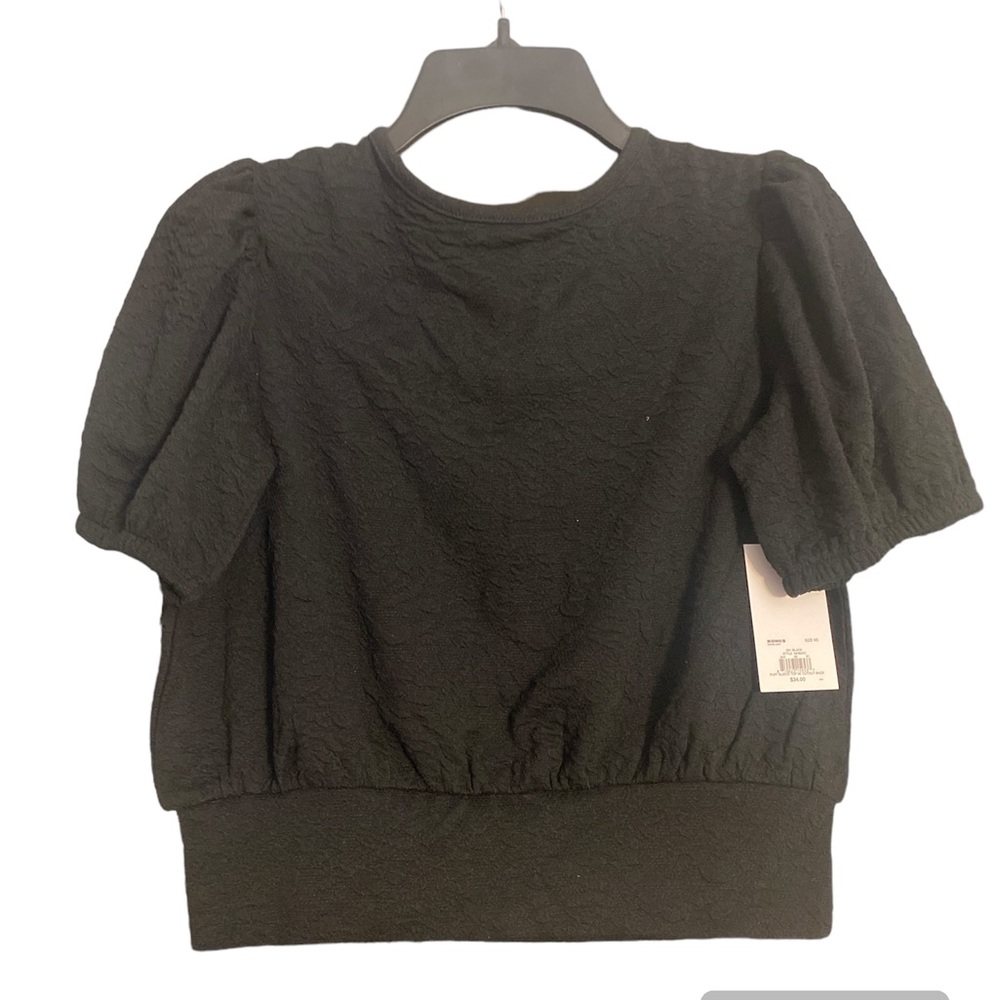 So PUFF SLEEVE TOP W/CUTOUT BACK XS